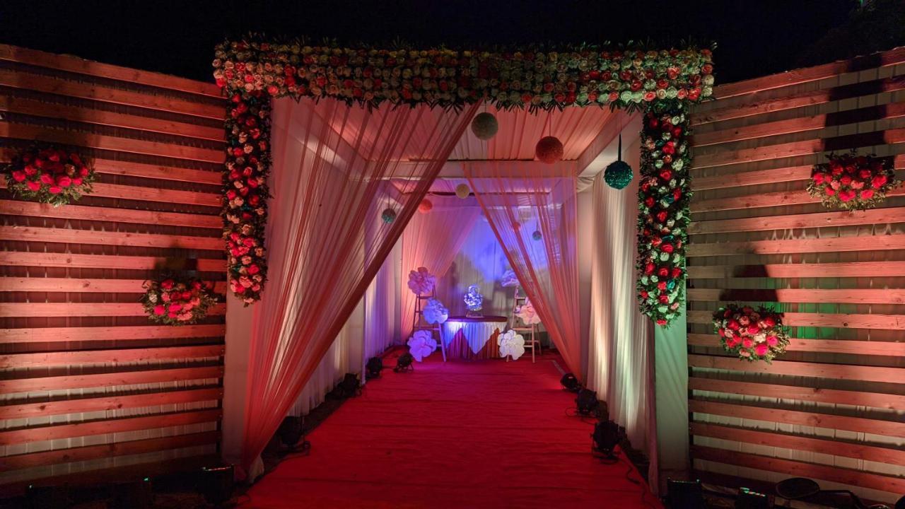 Kanthi Resorts Badami Bāgalkot 外观 照片