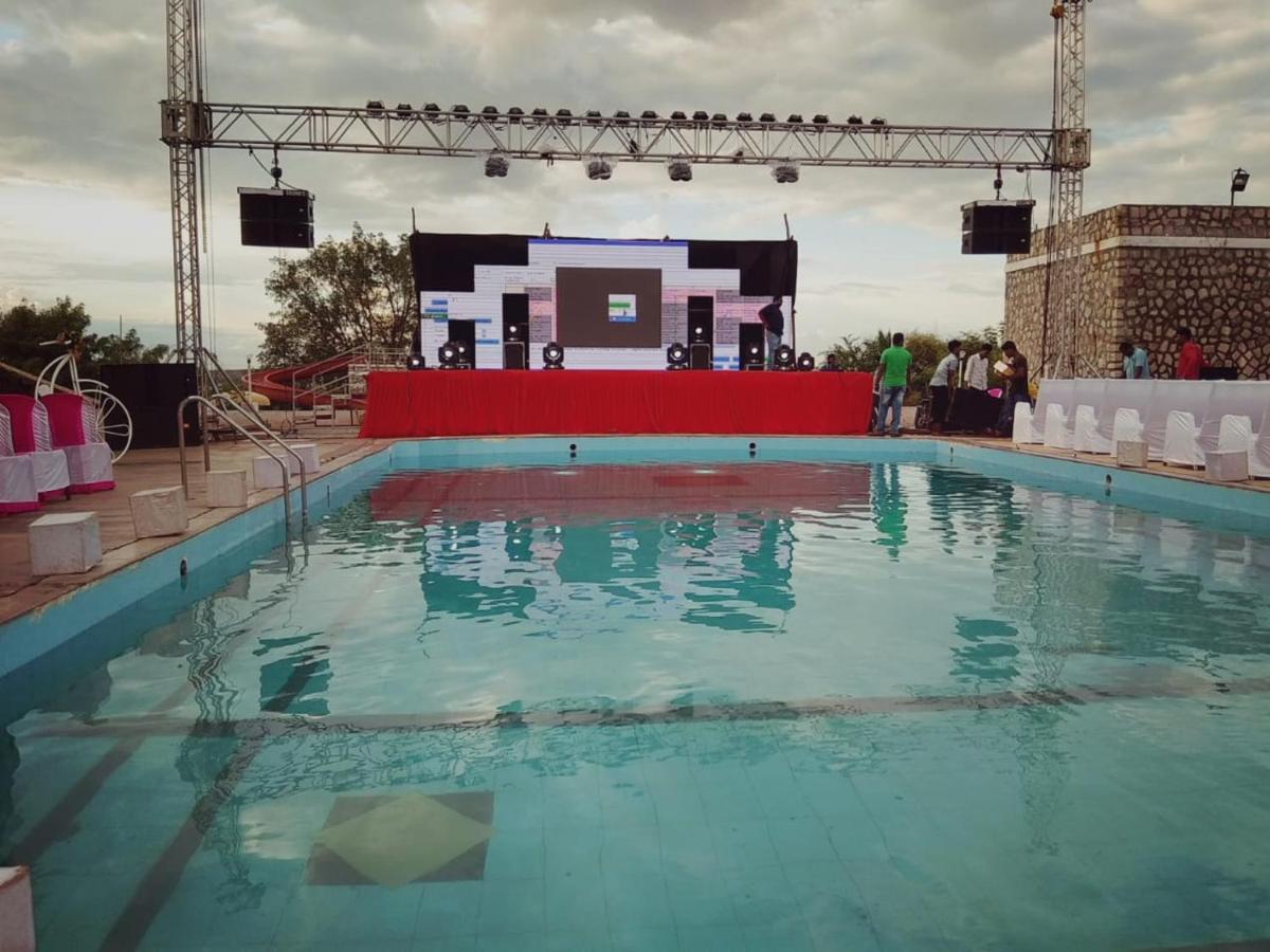 Kanthi Resorts Badami Bāgalkot 外观 照片